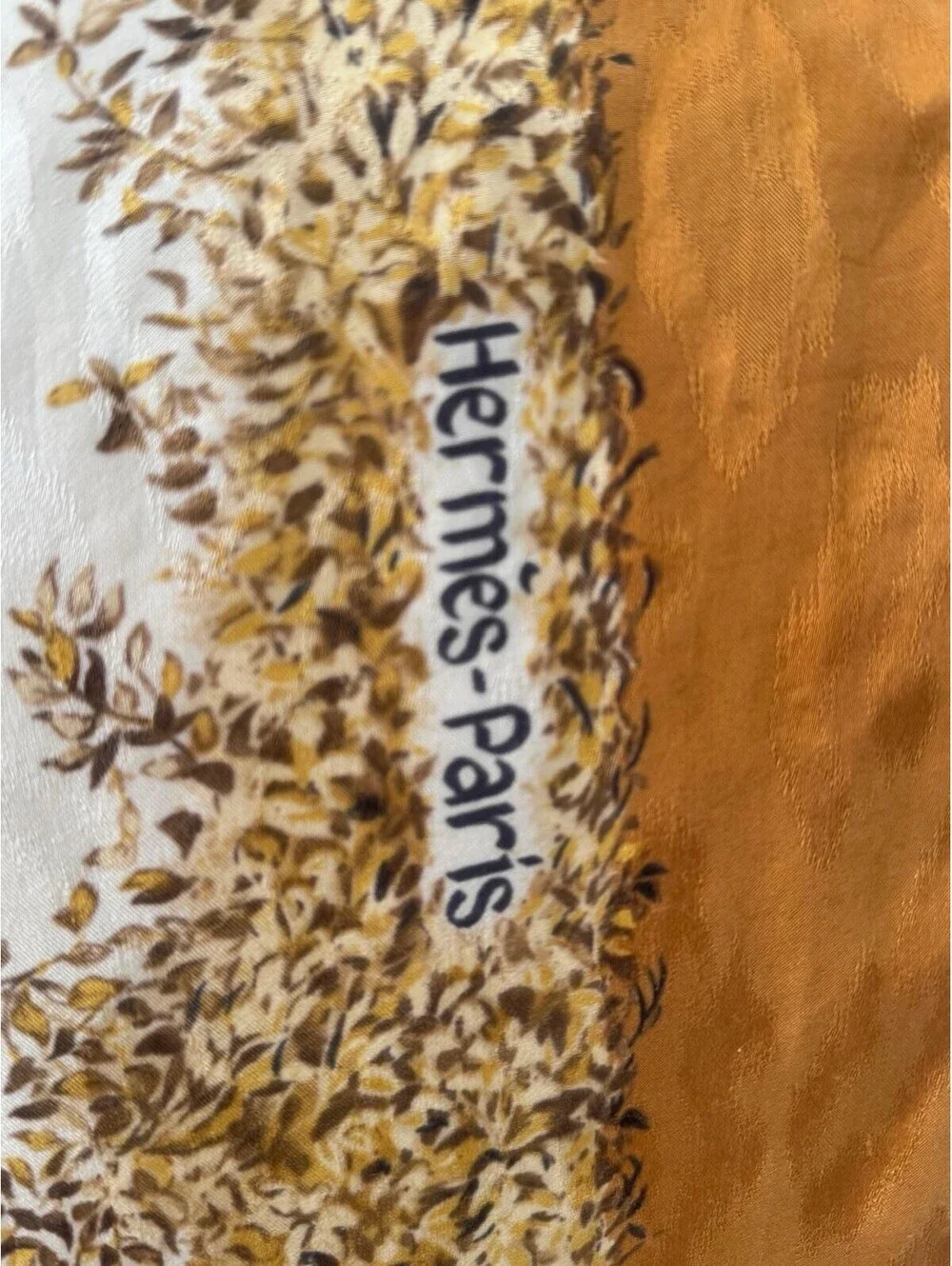 Hermès “Kenya” Carré 90 Jacquard Silk Scarf – Robert Dallet Wildlife Design